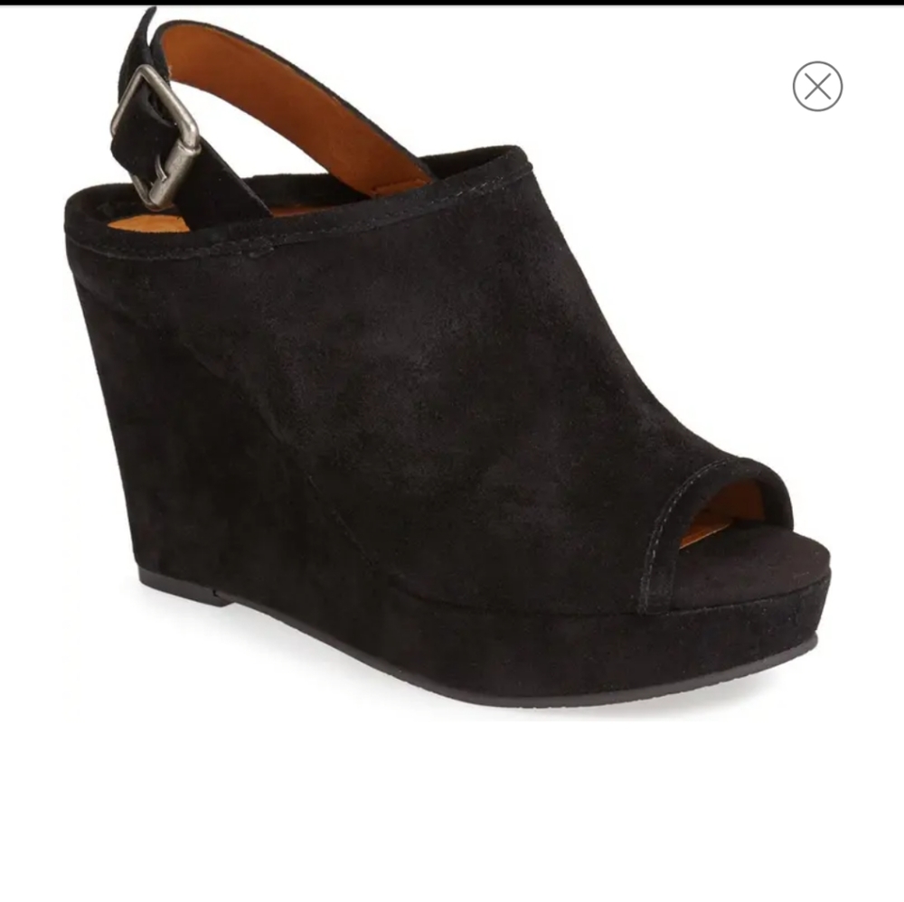 🌼LUCKY BRAND black suede platform sandals SZ 9🌼